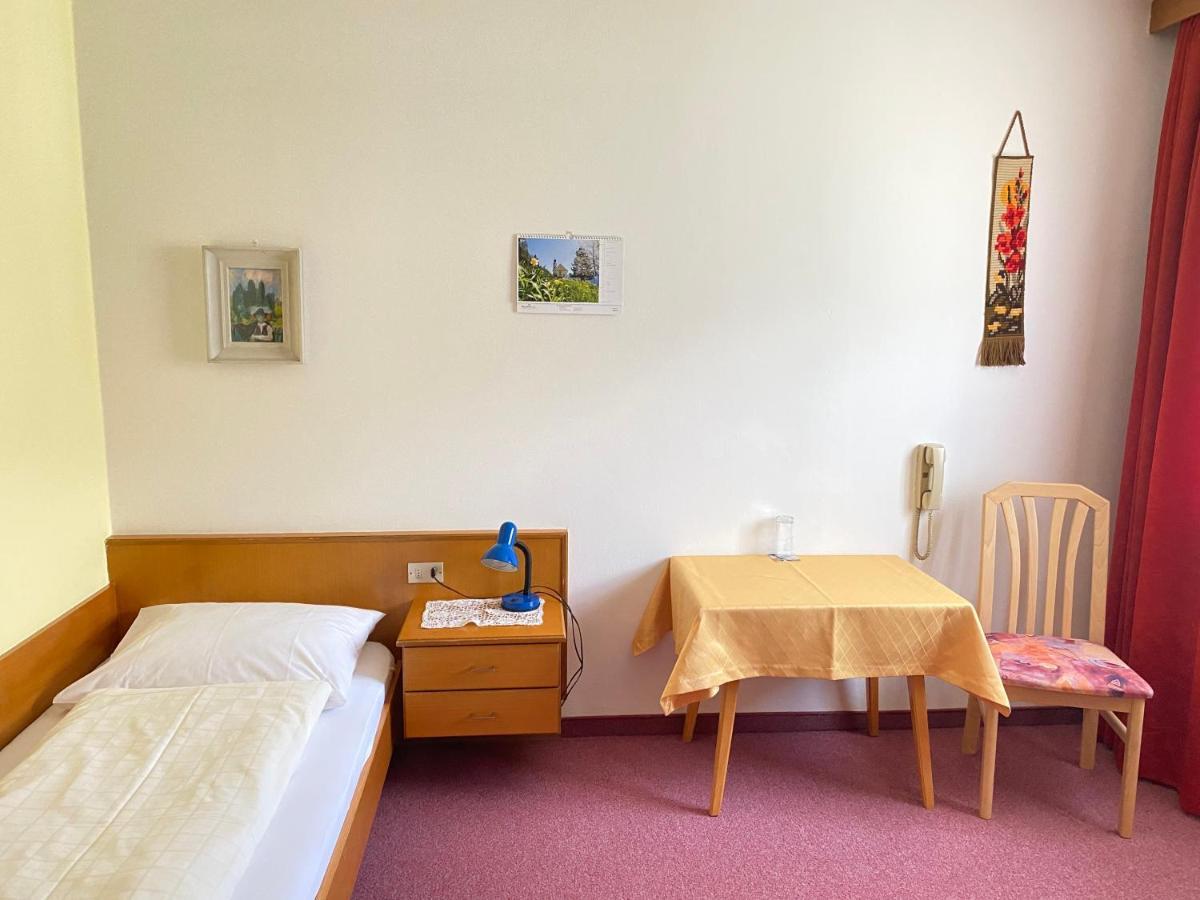 Pension Thalerhof Rifiano Buitenkant foto