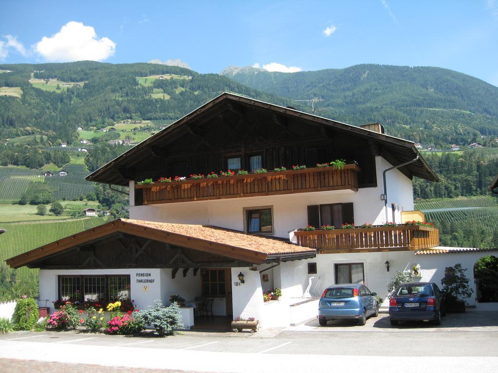 Pension Thalerhof Rifiano Buitenkant foto